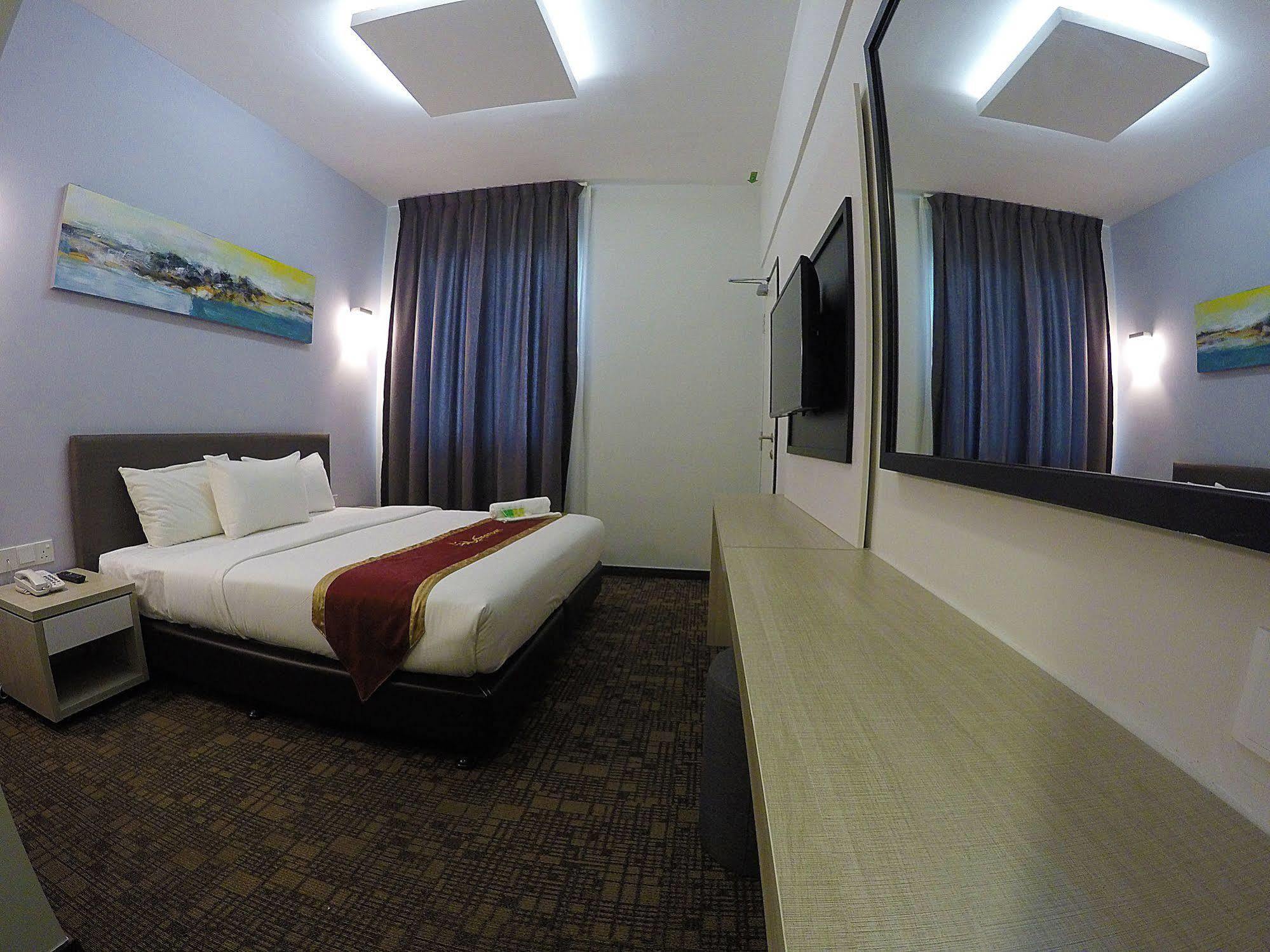 Amansari Hotel Nusajaya Nusajaya  Kültér fotó